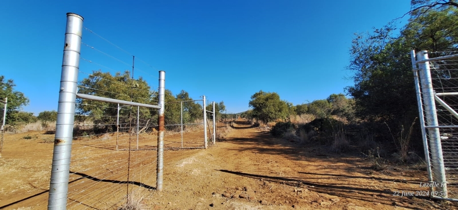 8 Bedroom Property for Sale in Swartruggens North West